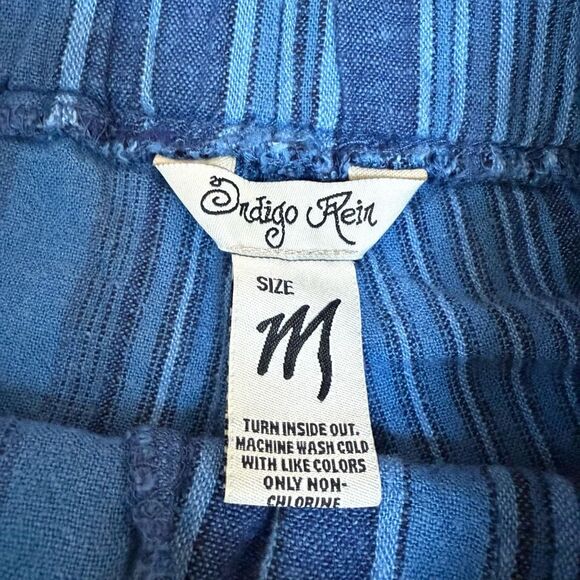 Indigo Rein Blue Striped linen blend Shorts Size M - Picture 3 of 6